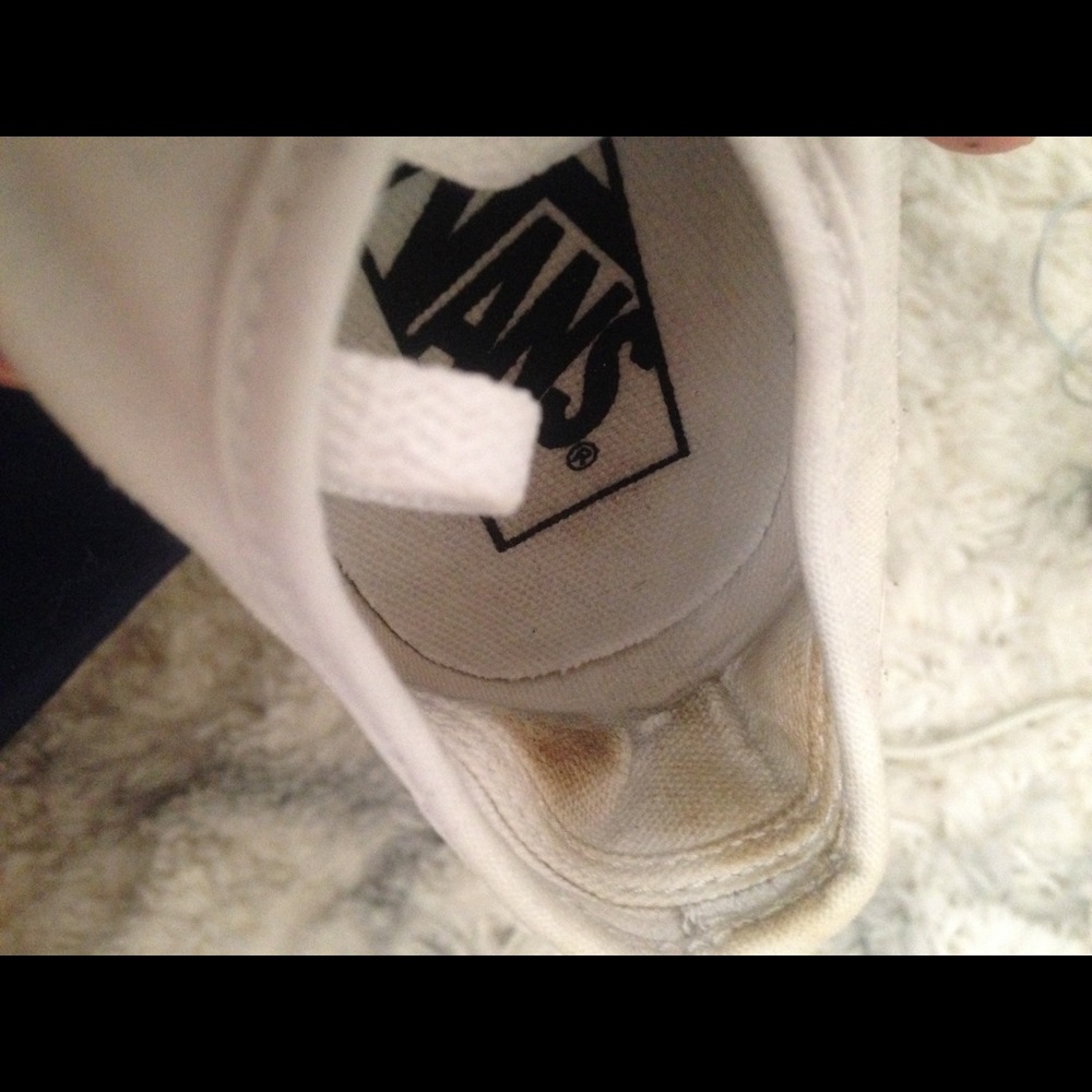Vans - Picture 3 of 4